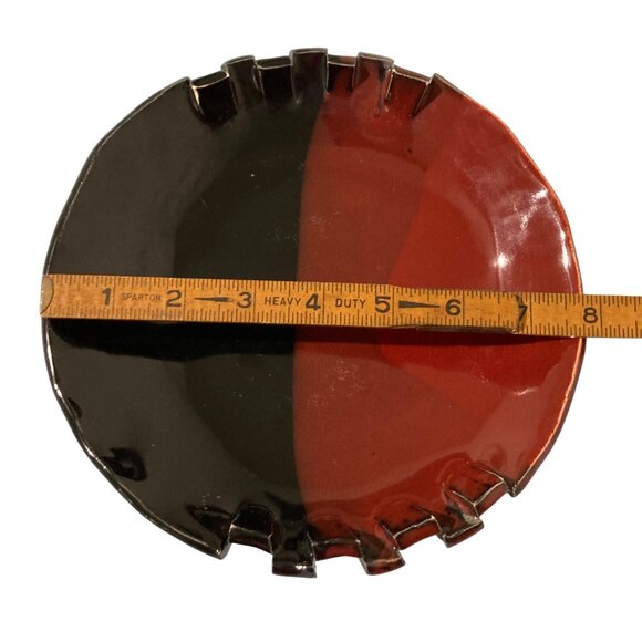 Studio Pottery Ashtray or Decorative Plate Red And Black - Picture 4 of 5